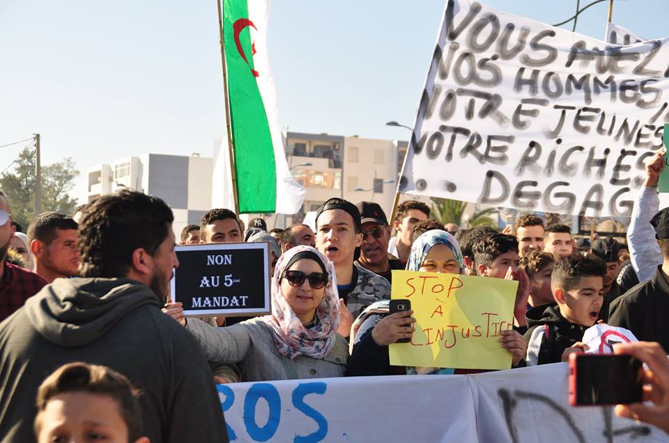 Une grandiose marche à Béjaïa le vendredi 01 mars 2019 contre le système  1566