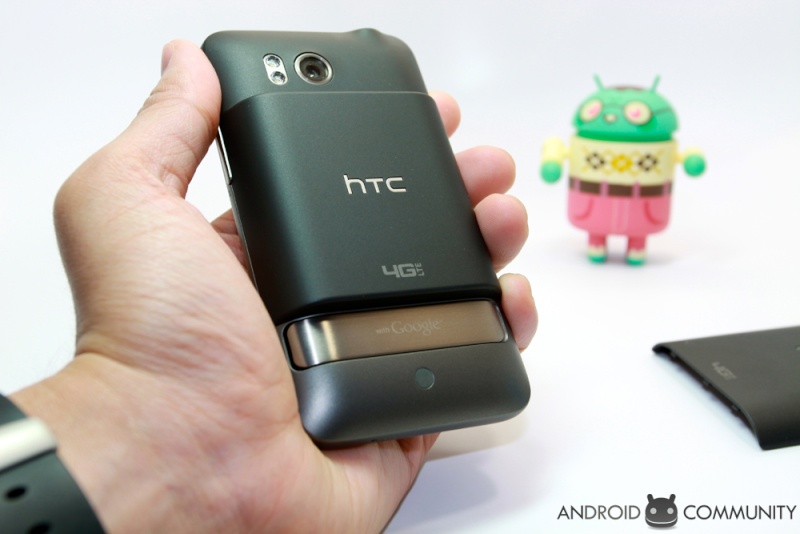 HTC ThunderBolt Extended Battery Review Htce10
