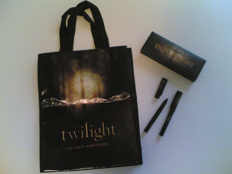 Votre collection twilight en photos - Page 3 Photo428