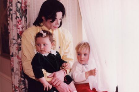 Michael com seus Filhos 09310