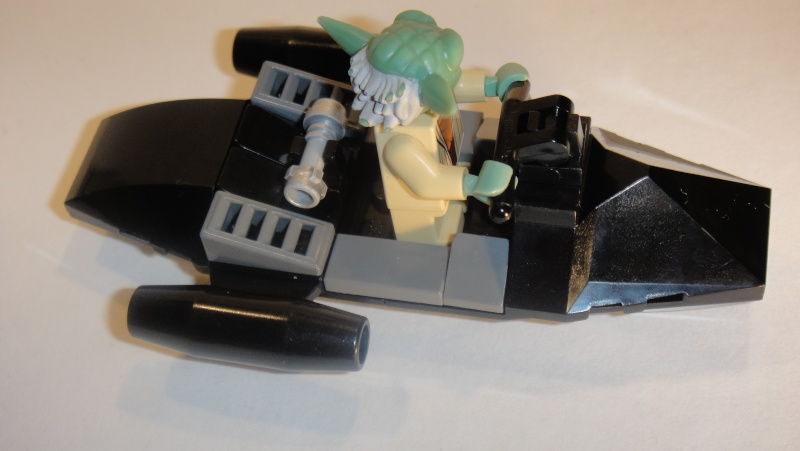*Picture update* :Impulse Buy : Yoda's Dagobah Speeder Dsc03111