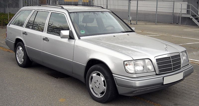 Mercedes-Benz E-Class Specifications 800px-64