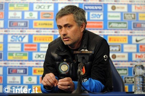 Confrence presse de Mourinho: "Sampdoria est plus important que Chelsea" 12678410