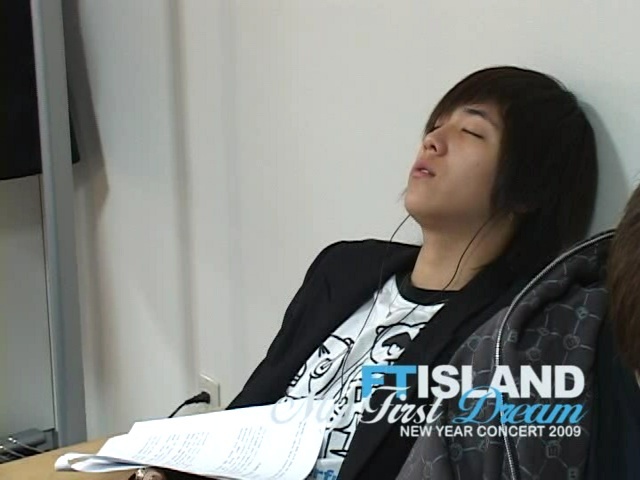 F.T Island New Year Concert - My First Dream 2009 Vlcsna15