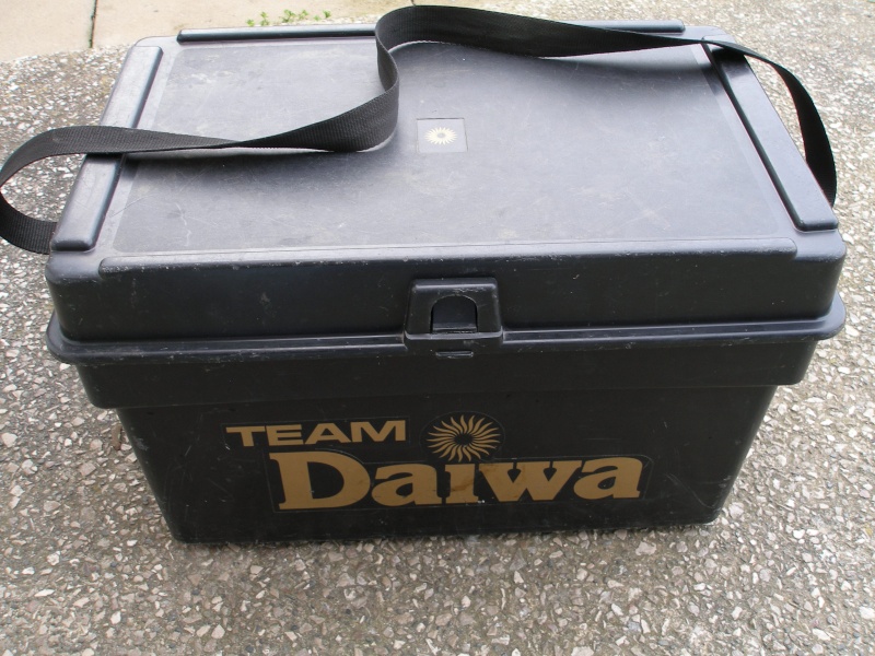 Team daiwa seat box ( SOLD ) Daiwa10