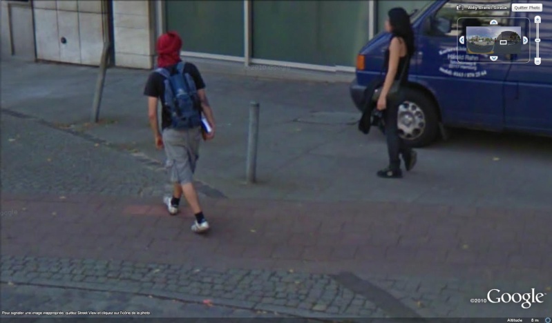 STREET VIEW : les gens en chaussettes noires ! - Page 18 Chauss15