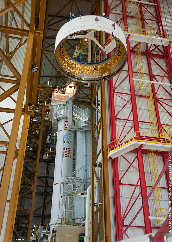 Ariane 5 ES V200 ATV-2(16-02-2011) Assemb11