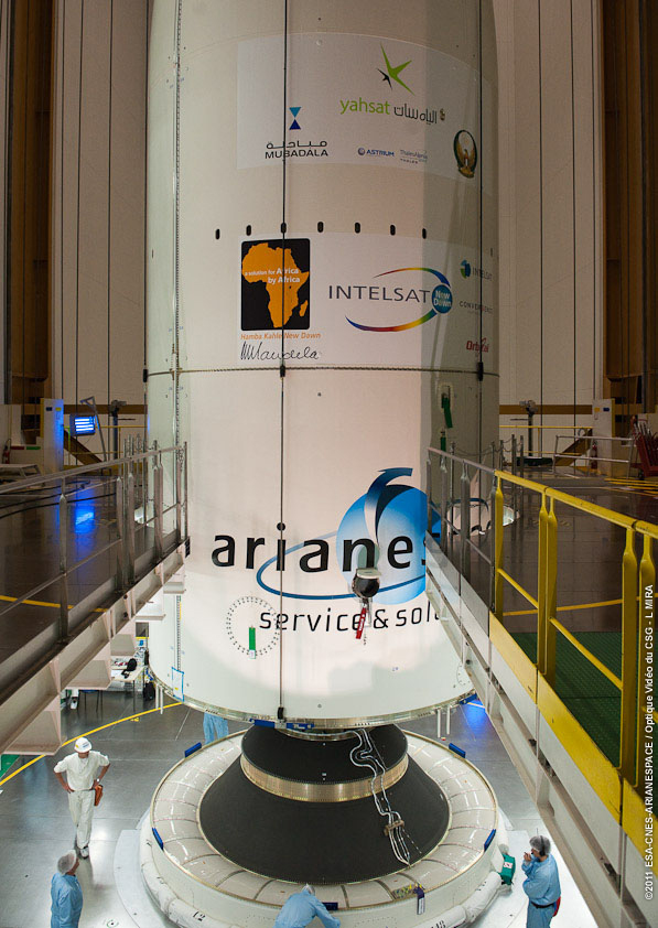 Ariane 5 ECA VA201(YahSat 1A+New Dawn)22/04/2011 Vol_ar11