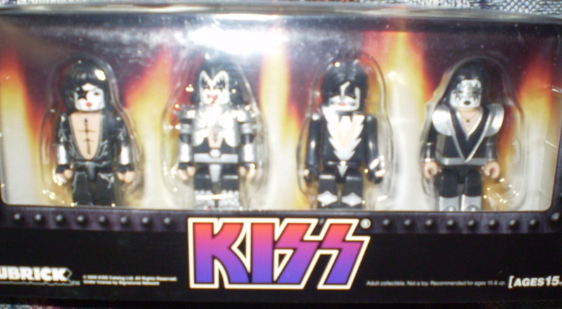 MY KISS ROOM COLLECTION!!!! - Page 2 Copie_18