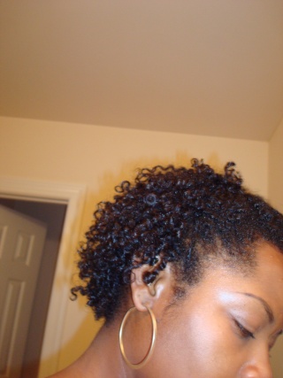 Re-engaging in My CurlStreet: Hey Ladies! - Page 3 00110