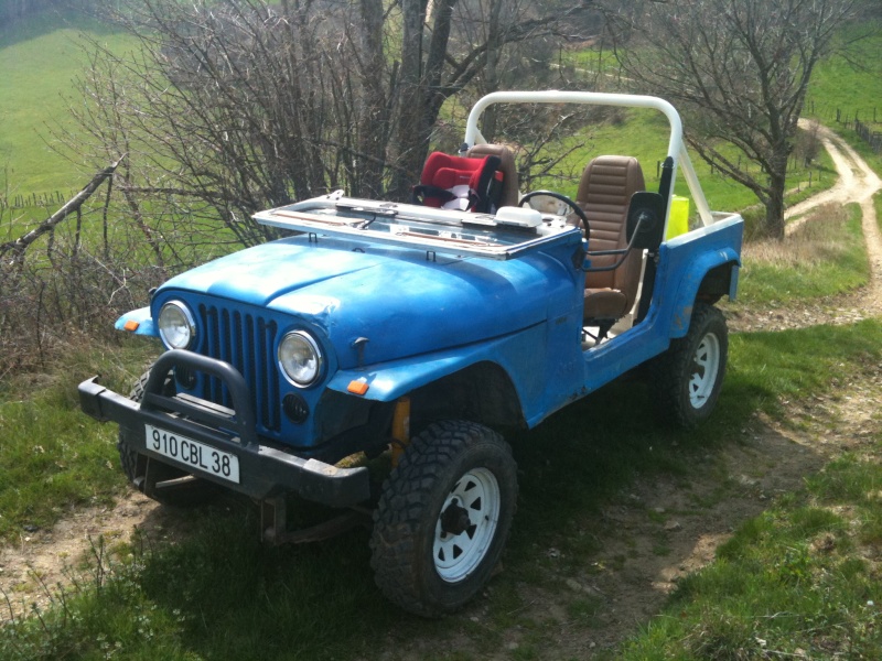 Nouveau venu en CJ7 Img_0313