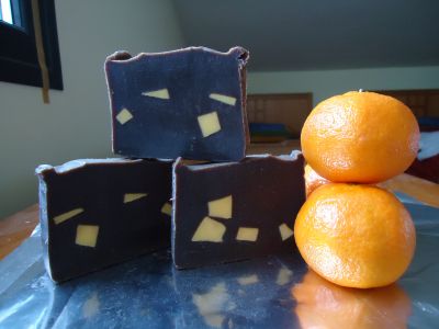 Jabón de chocolate con inclusiones de naranja Dsc00610