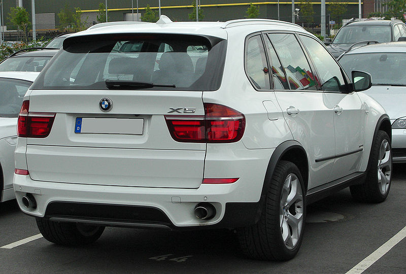 Présentation BMW X5 E53-E70 800px-37