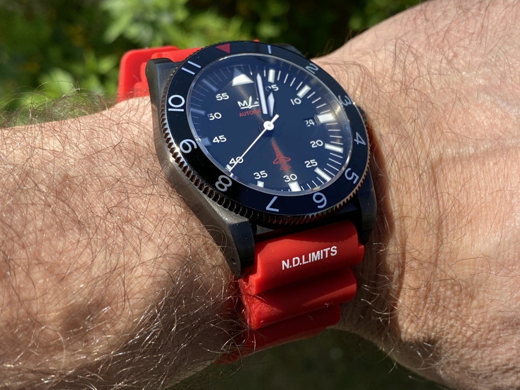 Montres MATWATCHES - Mer Air Terre - Page 44 Image308