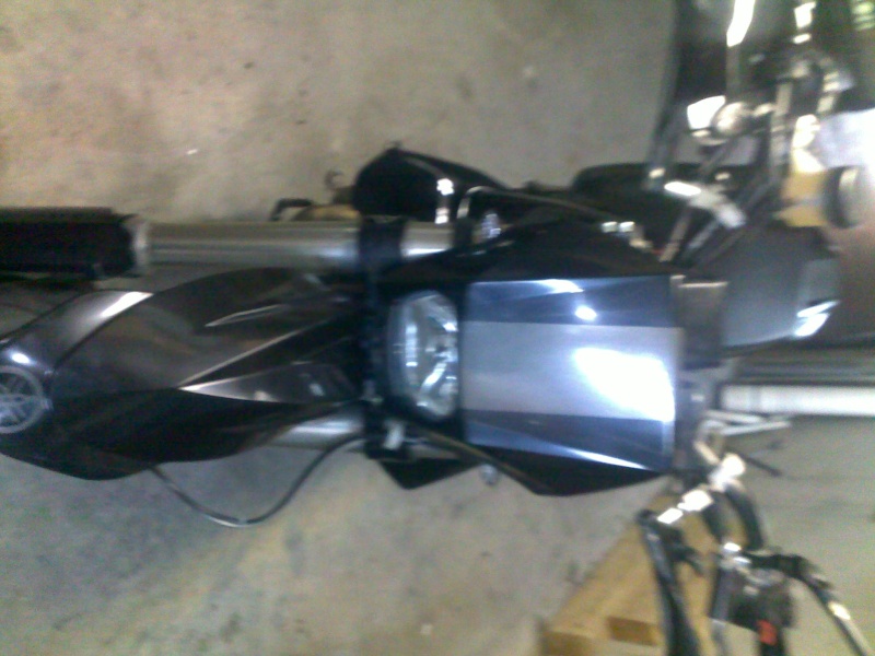 "le mix" mon 34 l super motard enfin .... - Page 20 25032011