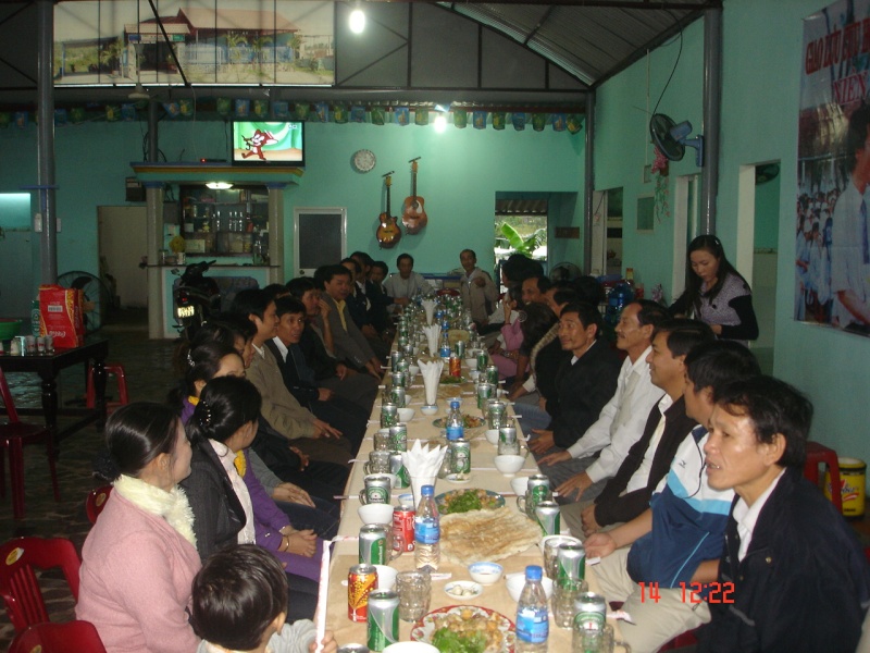 Chào mừng Ngày nhà giáo Việt Nam 20/11 2010 Dsc04014