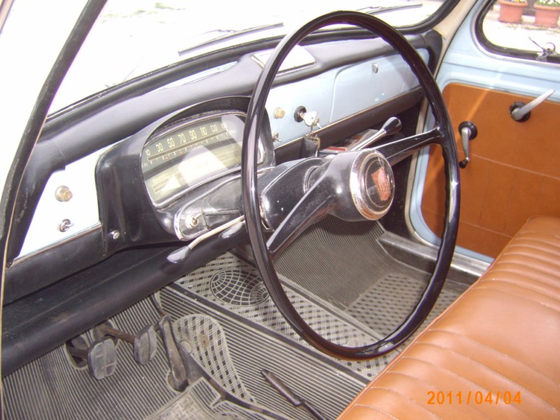 Vendesi Fiat 1100-103 H Lusso del 1960 - Ferrara 610