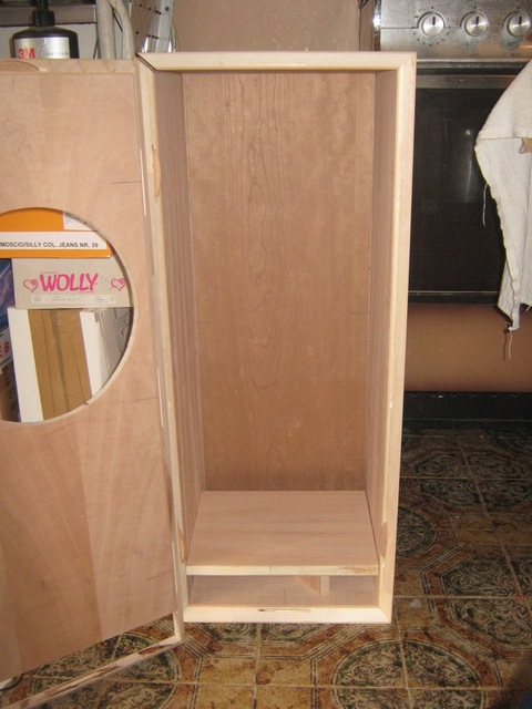 Fabbrica produzione cabinet in legno per progetti diffusori ed altro Img_1342