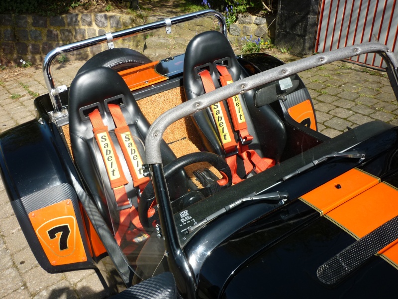 sièges baquets sports vinyls à vendre pour Westie Widebody P1010219