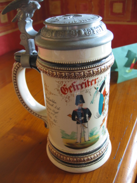 Post sur les objets du réserviste de l'empire allemand - Page 2 Chope_16
