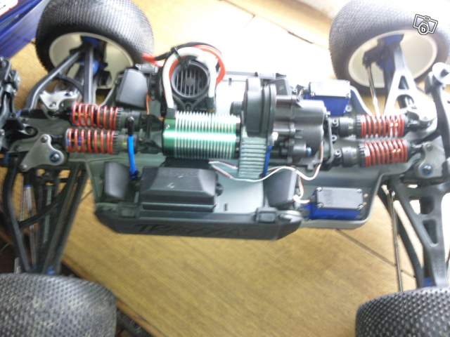 mon e revo brushless 48924810