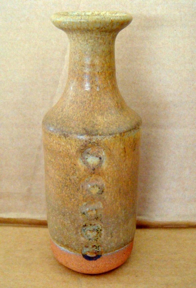 Martin Beck Bottle Vase, Auckland Dsc05213