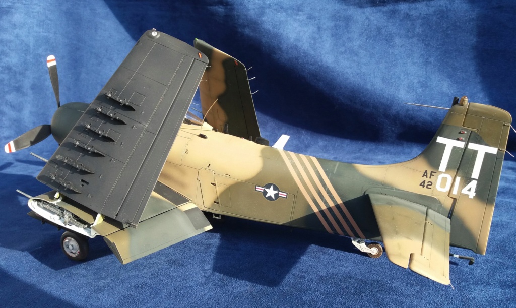 Douglas A-1J Skyraider [Zouke Mura 1/32°] de jeannot1 20220212