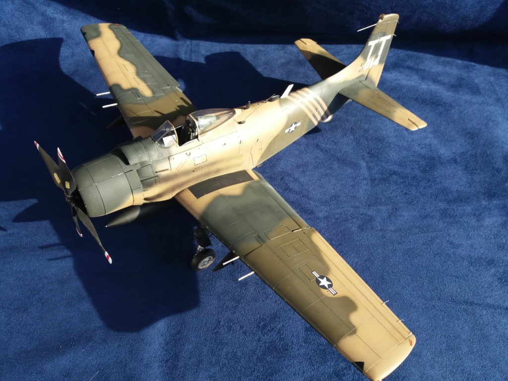 Douglas A-1J Skyraider 1/32 Zouke Mura 20220213