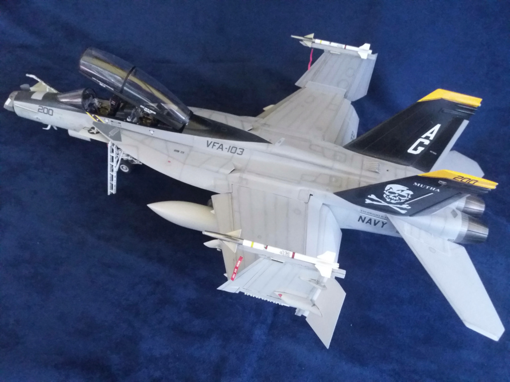 Boeing F/A-18F Super Hornet Trumpeter 1/32 20221098