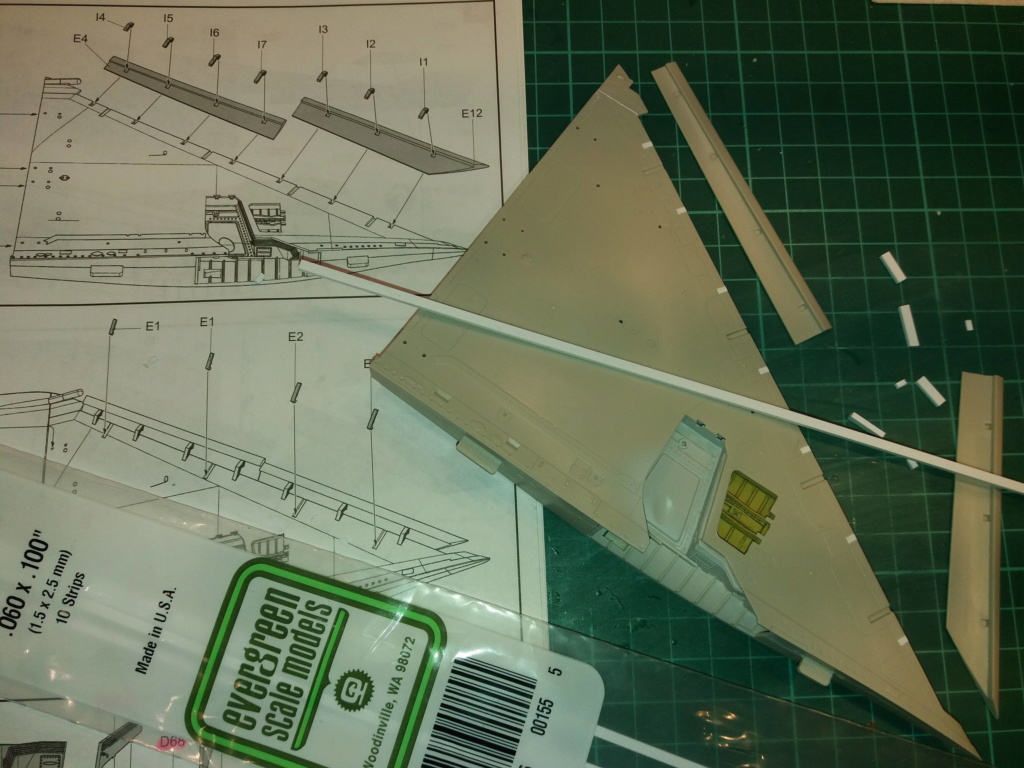 Mirage 2000C-RDI KH 1/32 - Page 3 Aile611