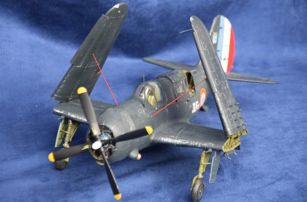 Curtiss SB2C-5 Helldiver [Infinity Model 1/32°] de jeannot1 Dsc_0606