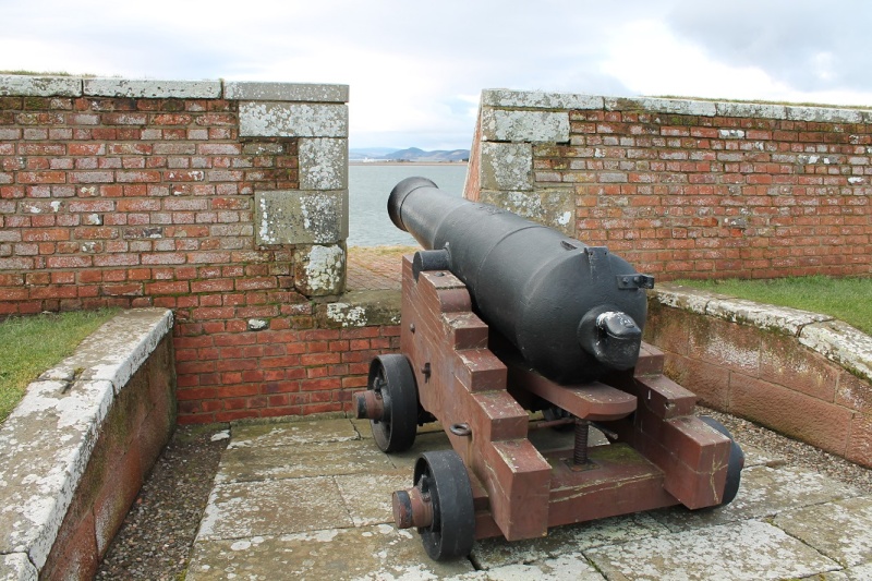 Fort George at Ardersier point near Inverness. Fg110