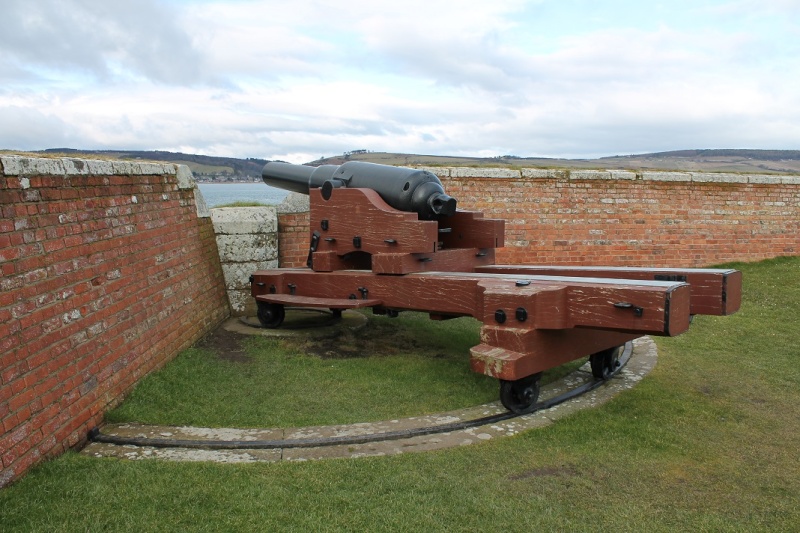 Fort George at Ardersier point near Inverness. Fg210