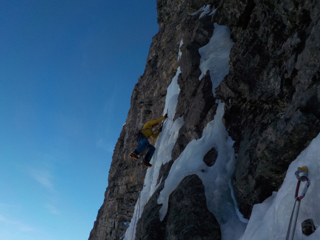 Glacemania aux aiguilles de Pelens  Dscn8324