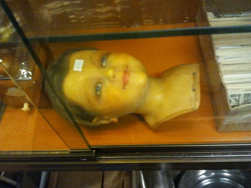 tête de mannequin en cire Spiege10