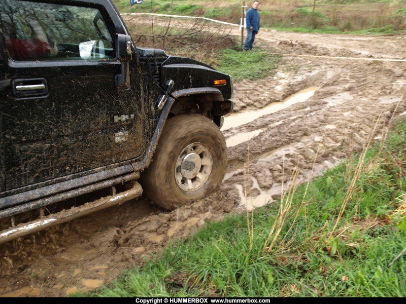 Photos & vidéos de La Team Hummerbox au Salon du Véhicule d’Aventure 2013 à Trans sur Erdre le 9 et 10 mars 2013  P3105314