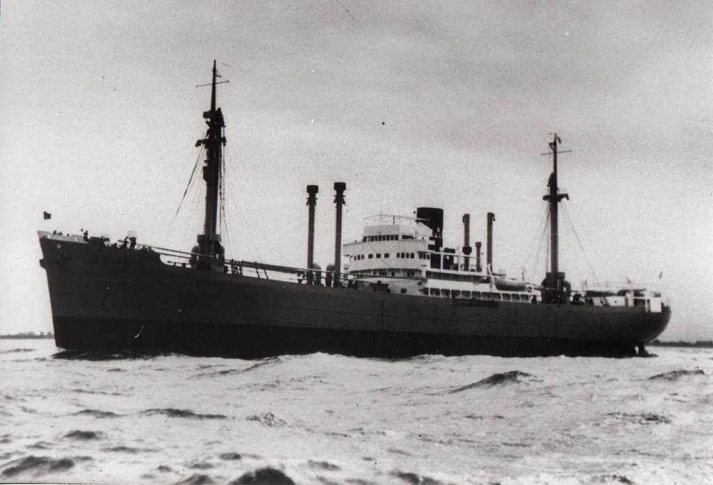 Photos General cargo avant 1940 (Plus 3000gt) 4 Athen_10