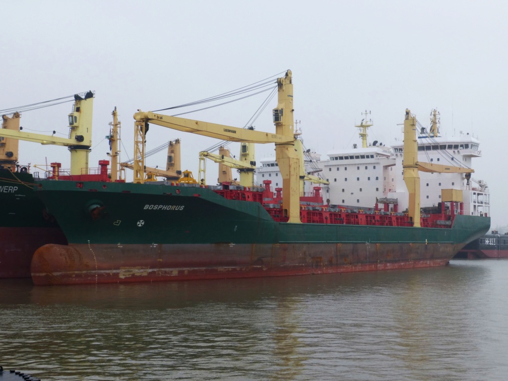 Photos de navires Luxembourgeois Armateur enre Belgique B 1 Bospho10