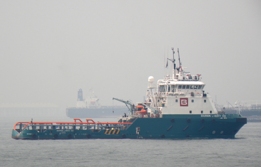 Photos de navires Luxembourgeois Armateur enre Belgique B 1 Bourbo31
