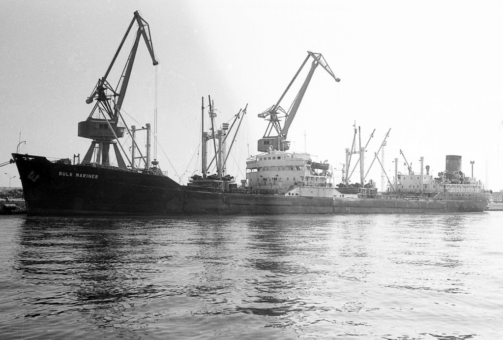 Photos Navires du monde construit entre 1950-1960 (6) Bulk_m10