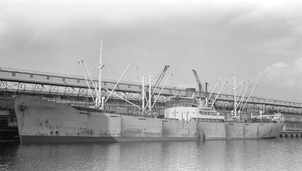 Photos General cargo avant 1940 (Plus 3000gt) 16 Dicto_10