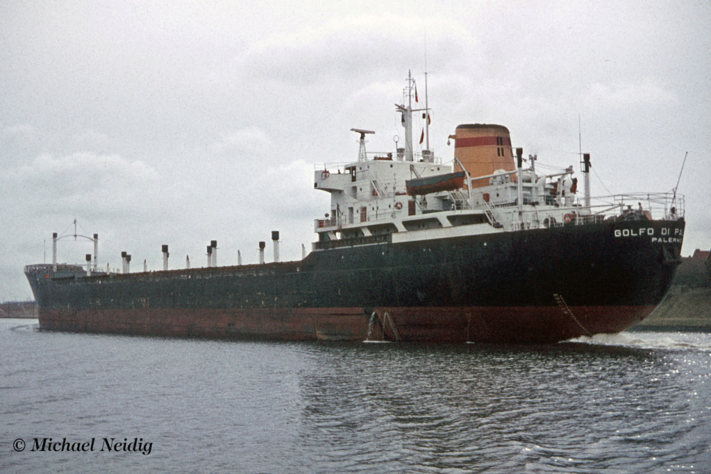 Photos Navires du monde construit entre 1950-1960 (7) Golfo_11