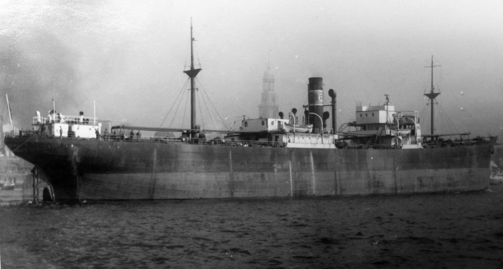 Photos General cargo avant 1940 (Plus 3000gt) 4 Holnis10