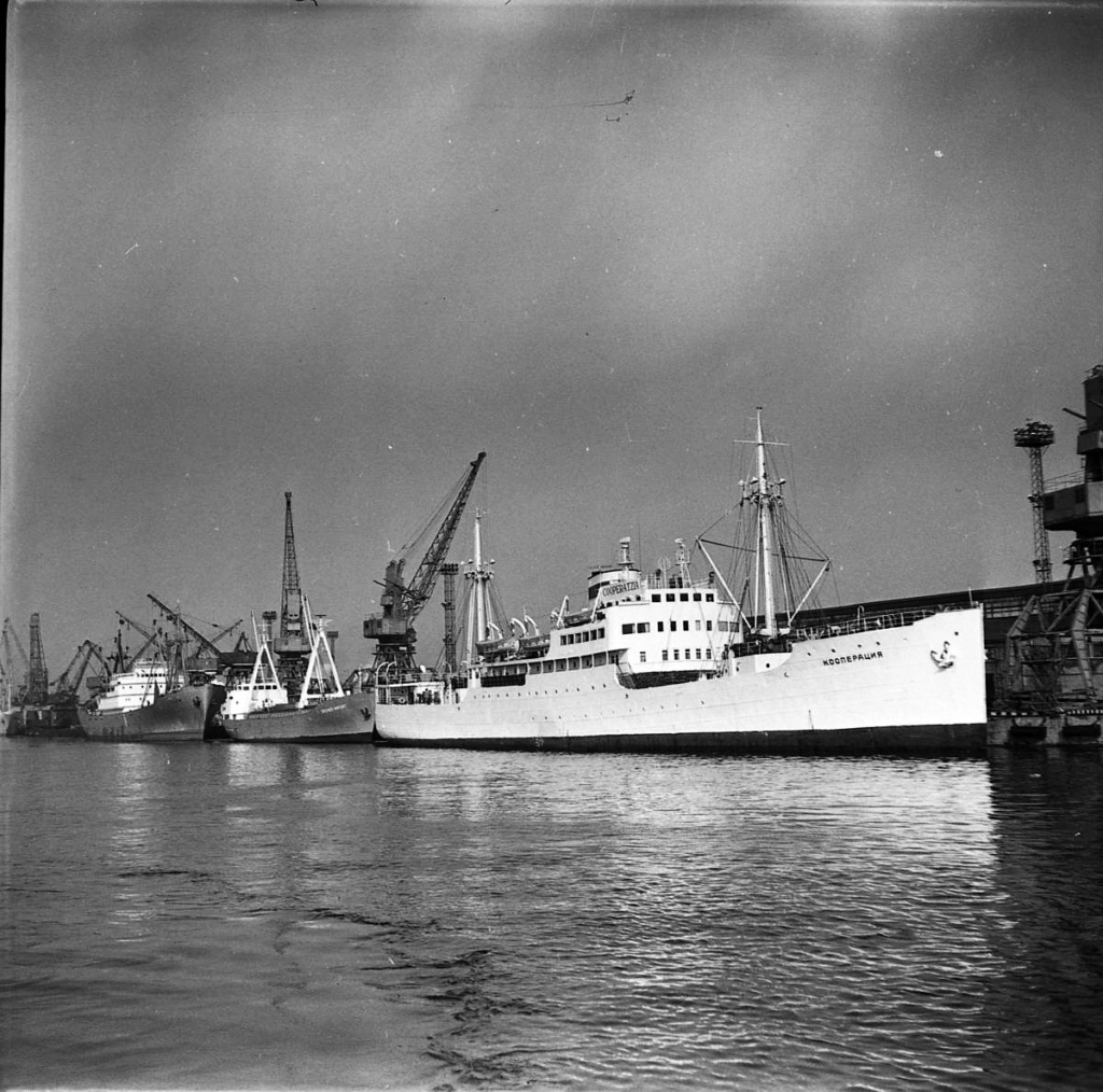 Photos General cargo avant 1940 (Plus 3000gt) 6 Kooper10