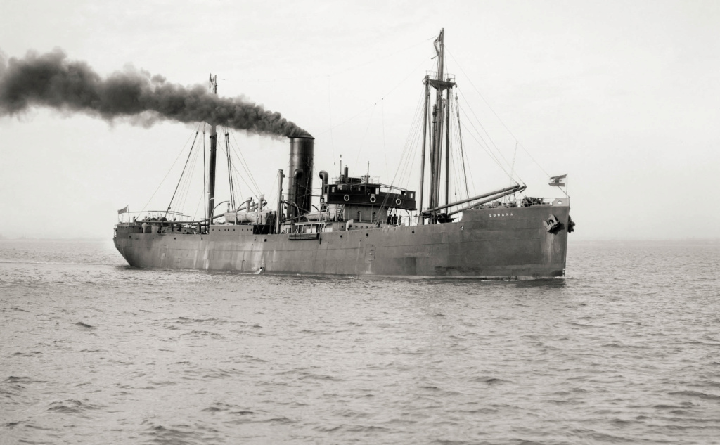 Photos General cargo avant 1940 (Plus 3000gt) 13 Lowana10