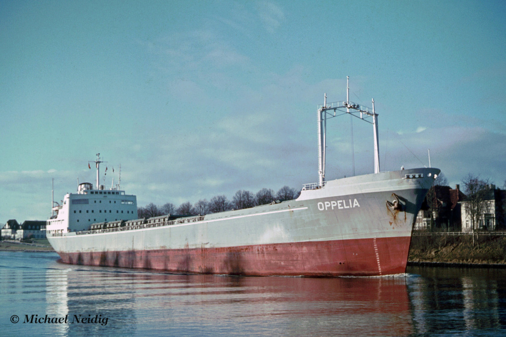 Photos Navires du monde construit entre 1950-1960 (7) Oppeli10