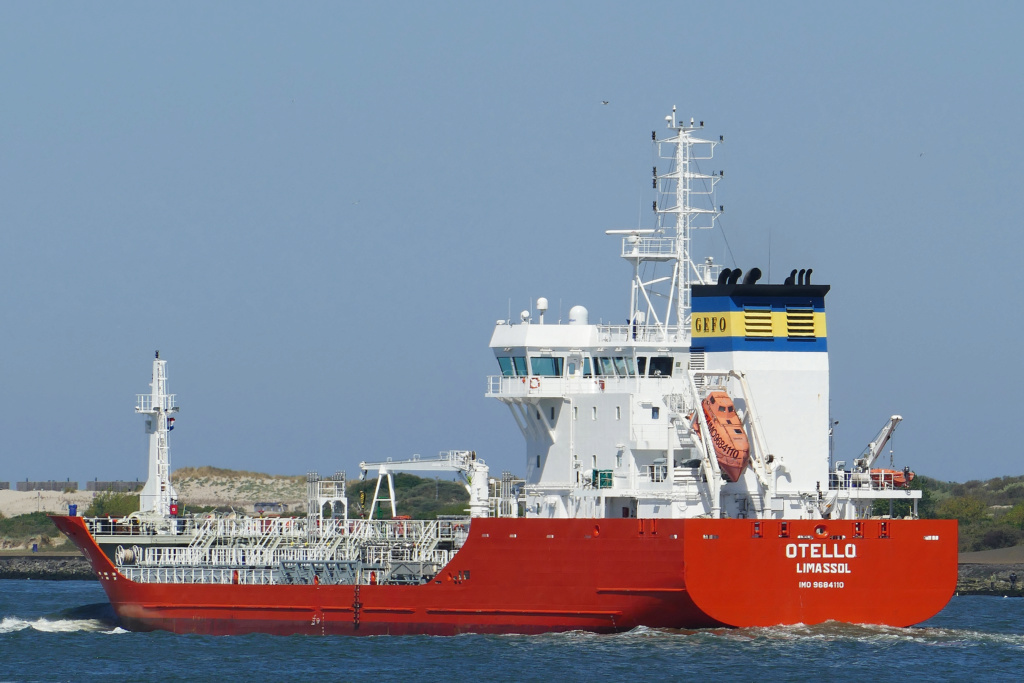 Photos de navires Luxembourgeois Armateur enre Belgique N/S Otello10