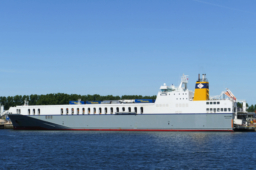 Photos de navires Luxembourgeois Armateur enre Belgique N/S Palati10
