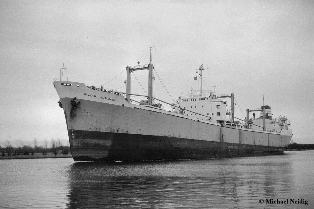 Photos Navires du monde construit entre 1950-1960 (7) Panagh11