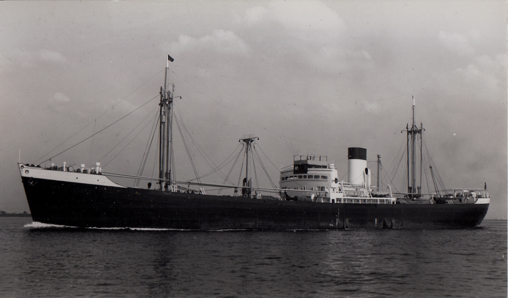 mai 1940 - Photos General cargo avant 1940 (Plus 3000gt) 7  Porto_10